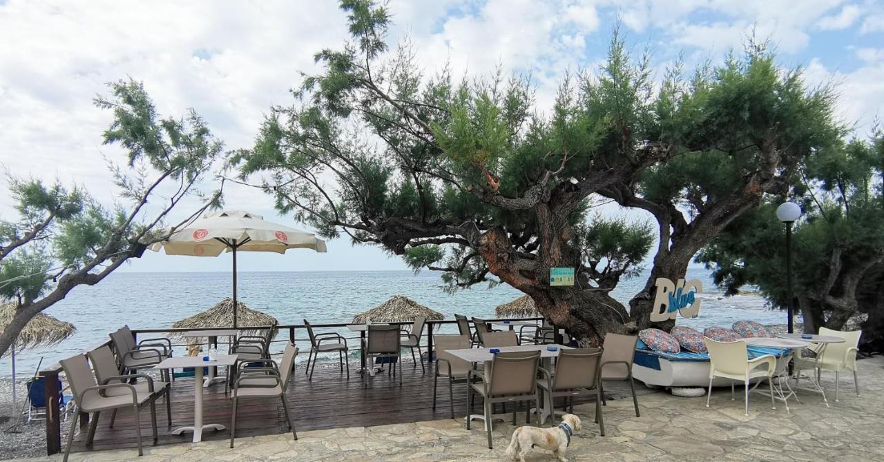 Βig Βlue Apartments Makrýgialos Екстериор снимка