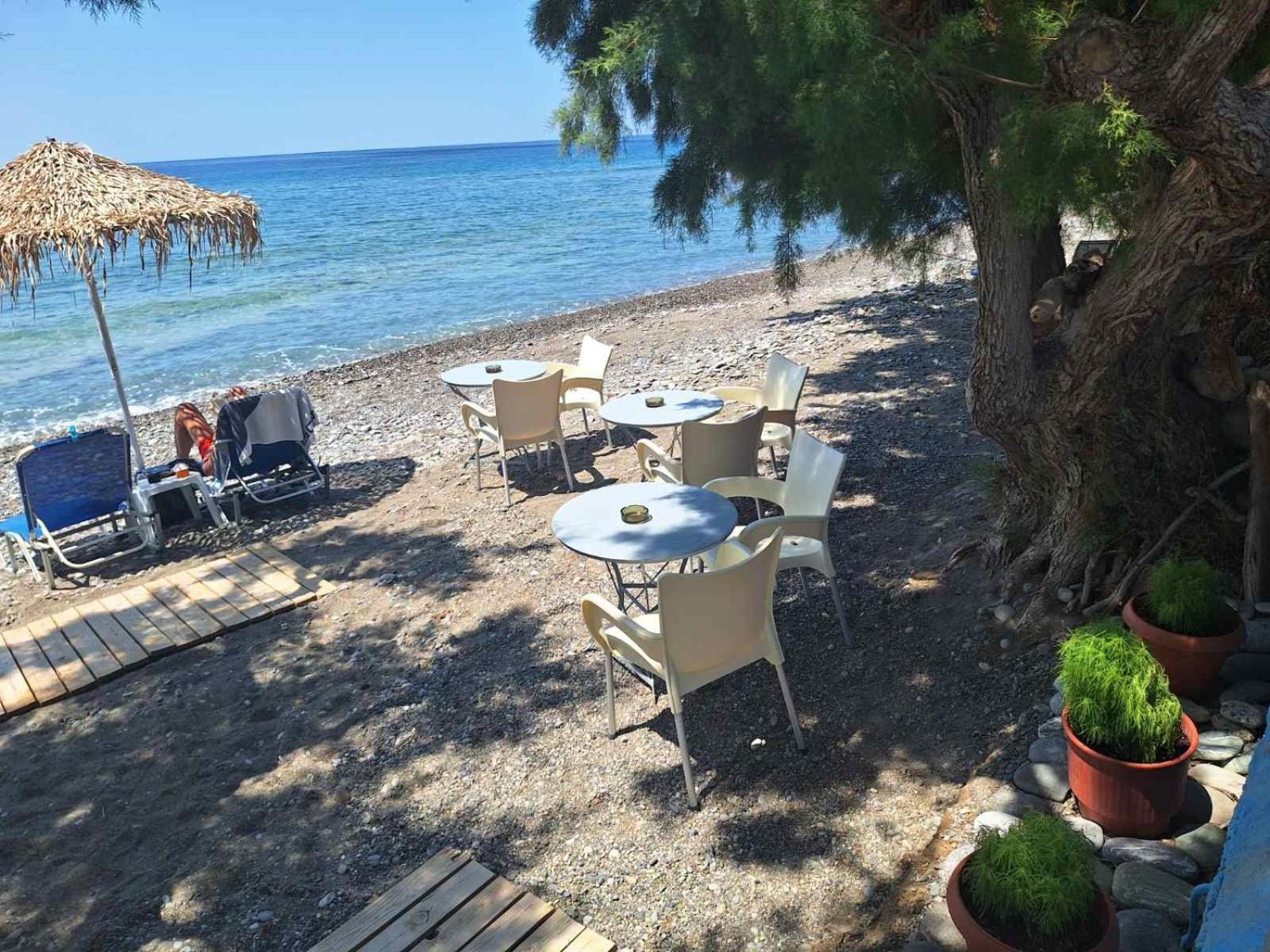 Βig Βlue Apartments Makrýgialos Екстериор снимка